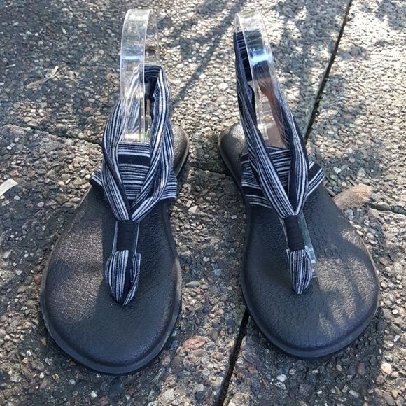 Sanuk | Ankle wrap sandal - Picture 2 of 7